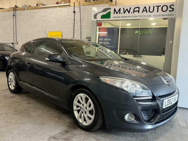 2013 Renault Megane 1.5 Dci Dynamique Tomtom Coupe 3dr Diesel Manual Euro 5 (s/s) (110 Ps) in Grey — image 1