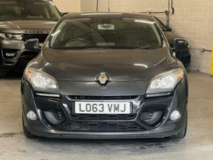 2013 Renault Megane 1.5 Dci Dynamique Tomtom Coupe 3dr Diesel Manual Euro 5 (s/s) (110 Ps) in Grey — image 3