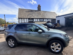 2018 Land Rover Discovery Sport Ed4 Se Tech in Grey — image 5