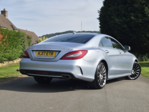 2017 Mercedes-Benz Cls 3.0 Cls350d V6 Amg Line in Silver — image 2