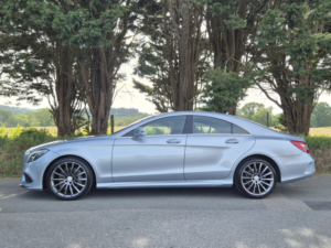 2017 Mercedes-Benz Cls 3.0 Cls350d V6 Amg Line in Silver — image 4