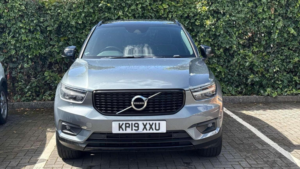 2019 Volvo Xc40 2.0 D3 R-Design Auto AWD Euro 6 (s/s) 5dr in Grey — image 2