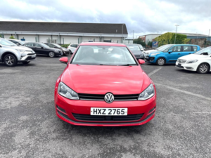 2015 Volkswagen Golf 1.6 Tdi Bluemotion Tech Match Euro 5 (s/s) 5dr in Red — image 6