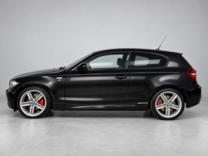 2011 BMW 1 Series 2.0 118d M Sport 3 Door in Black — image 4