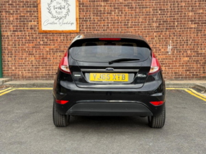 2015 Ford Fiesta 1.0t Ecoboost Titanium Powershift Euro 6 5dr in Black — image 5