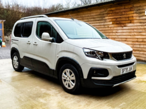 2020 Peugeot Rifter 3 SEAT Auto Wheelchair Accessible Disabled Access Vehicle Wav in Beige — image 3