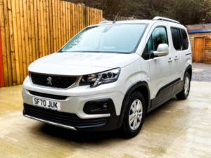 2020 Peugeot Rifter 3 SEAT Auto Wheelchair Accessible Disabled Access Vehicle Wav in Beige — image 5