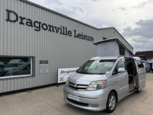 2005 Toyota Alphard Camper Van 4 Berth 2.4 Petrol Hybrid in Silver — image 3