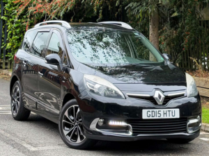 2015 Renault Grand Scenic 1.6 Dci Energy Dynamique Tomtom MPV 5dr Diesel Manual Euro 5 (s/s) (130 Ps) in Black — image 3