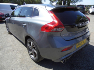 2015 Volvo V40 2.0 D3 R-Design Nav Euro 6 (s/s) 5dr in Grey — image 5