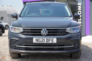 2021 Volkswagen Tiguan 1.5 Tsi Life Euro 6 (s/s) 5dr in Grey — image 5