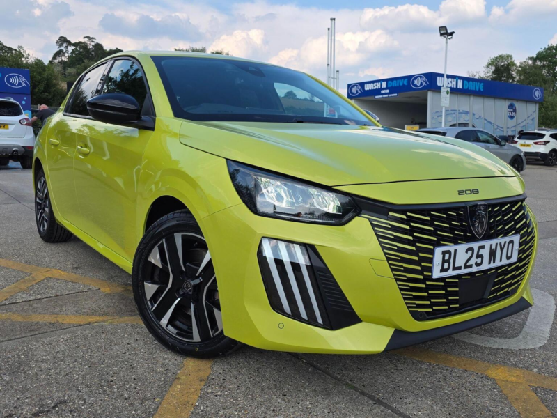 2025 Peugeot 208 1.2 Puretech Allure Euro 6 (s/s) 5dr in Yellow — image 1