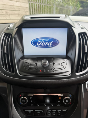 2016 Ford Kuga 2.0 Tdci Titanium in Black — image 5