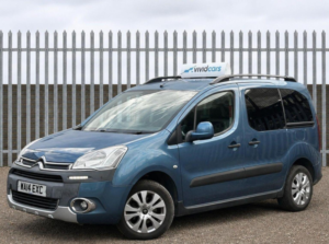 2014 Citroen Berlingo 1.6 Hdi Xtr Multispace MPV Euro 5 5dr in Blue — image 2