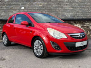 2012 Vauxhall Corsa 1.2 Corsa Excite Ac 3dr in Red — image 3