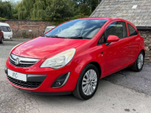 2012 Vauxhall Corsa 1.2 Corsa Excite Ac 3dr in Red — image 4