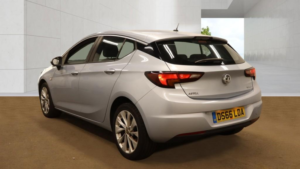 2016 Vauxhall Astra 1.4 I Turbo Design in Silver — image 4