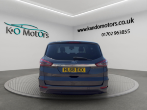 2019 Ford S-Max 2.0 Ecoblue Titanium Auto Euro 6 (s/s) 5dr in Grey — image 5