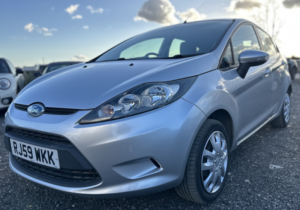 2010 Ford Fiesta 1.3 Edge in Silver — image 3