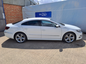 2016 Volkswagen Cc 2.0 Tdi Bluemotion Tech R-Line in White — image 6