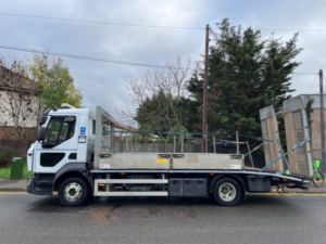 2015 Renault Premium D12 Automatic Beavertail in White — image 6