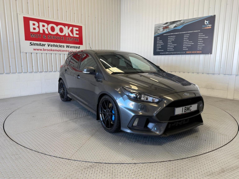 2017 Ford Focus 2.3t Ecoboost Rs AWD Euro 6 (s/s) 5dr in Grey — image 1