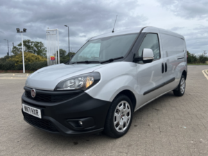2021 Fiat Doblo 1.6 Doblo Maxi Cargo 1.6 Multijet Ii 120 Hp Tec My20 in Grey — image 3