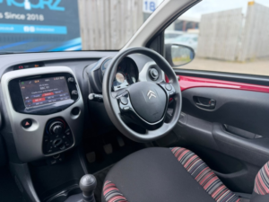 2018 Citroen C1 1.2 Puretech Feel in Red — image 3