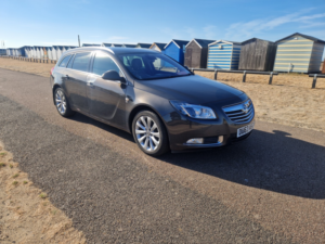2013 Vauxhall Insignia 2.0 Cdti Ecoflex Elite Nav in Grey — image 2