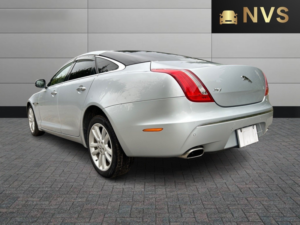 2010 Jaguar Xj 5.0 Lwb in Silver — image 5