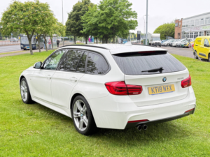 2018 BMW 3 Series 2.0 320i M Sport Touring 5dr Petrol Auto Euro 6 (s/s) (184 Ps) in White — image 5