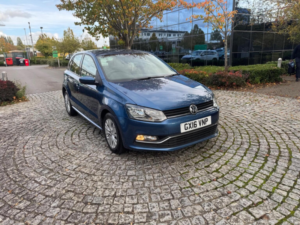 2016 Volkswagen Polo 1.4 Tdi Bluemotion Tech Se Euro 6 (s/s) 5dr in Blue — image 5