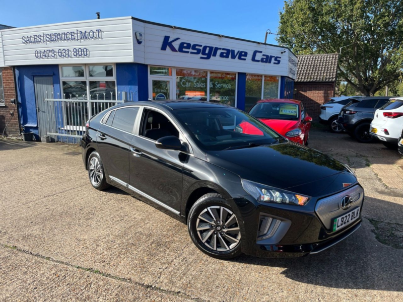 2022 Hyundai Ioniq 38.3kwh Premium Se Hatchback 5dr Electric Auto (136 Ps) in Black — image 1