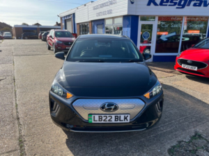 2022 Hyundai Ioniq 38.3kwh Premium Se Hatchback 5dr Electric Auto (136 Ps) in Black — image 3