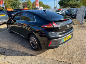 2022 Hyundai Ioniq 38.3kwh Premium Se Hatchback 5dr Electric Auto (136 Ps) in Black — image 6