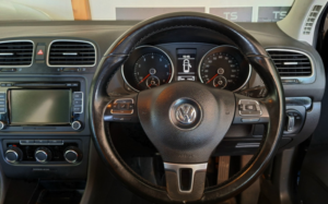 2011 Volkswagen Golf 1.4 Tsi Match in Blue — image 5