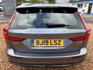 2019 Volvo V60 2.0 D3 Inscription Pro Auto Euro 6 (s/s) 5dr in Grey — image 6