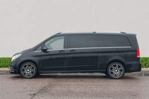 2018 Mercedes-Benz V Class 2.2 V250d Amg Line MPV 5dr Diesel G-Tronic+ Euro 6 (s/s) 8 SEAT Xlwb (190 Ps) in Black — image 5