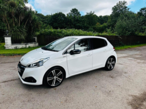 2017 Peugeot 208 1.6 Bluehdi Gt Line Euro 6 (s/s) 5dr in White — image 2