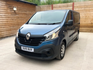 2019 Renault Trafic 7 SEAT Wheelchair Accessible Disabled Access Vehicle Wav in Blue — image 6