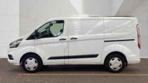 2019 Ford Transit Custom 2.0 320 Ecoblue Trend L1 H1 Euro 6 (s/s) 5dr in White — image 2