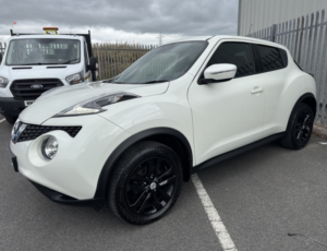 2015 Nissan Juke 1.2 Dig-T Acenta Premium in White — image 2