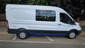 2018 Ford Transit 2.0 350 Ecoblue in White — image 3