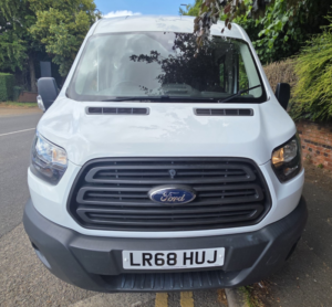 2018 Ford Transit 2.0 350 Ecoblue in White — image 4