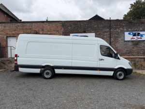 2011 Mercedes-Benz Sprinter 2.1 Sprinter 313 Cdi 5dr in White — image 2
