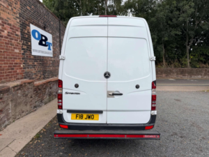 2011 Mercedes-Benz Sprinter 2.1 Sprinter 313 Cdi 5dr in White — image 4