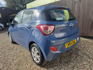 2015 Hyundai I10 1.2 Se in Blue — image 4