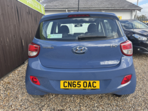 2015 Hyundai I10 1.2 Se in Blue — image 5