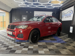 2016 BMW X4 3.0 X4 Xdrive35d M Sport in Red — image 4