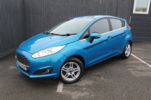 2014 Ford Fiesta 1.0 T Ecoboost Zetec in Blue — image 3